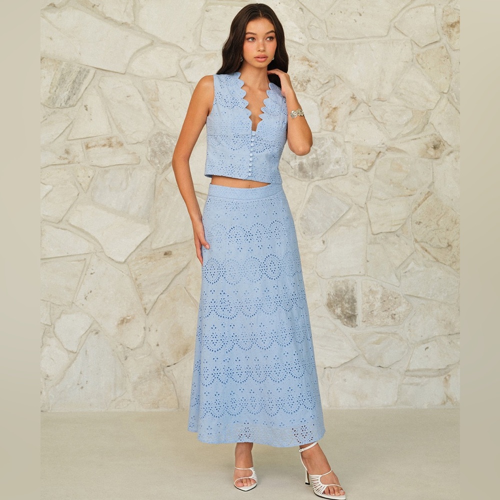 Commense Eyelet top & Skirt set